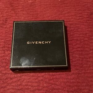 Givenchy Bronzer & Contour 02 Douce Saidon